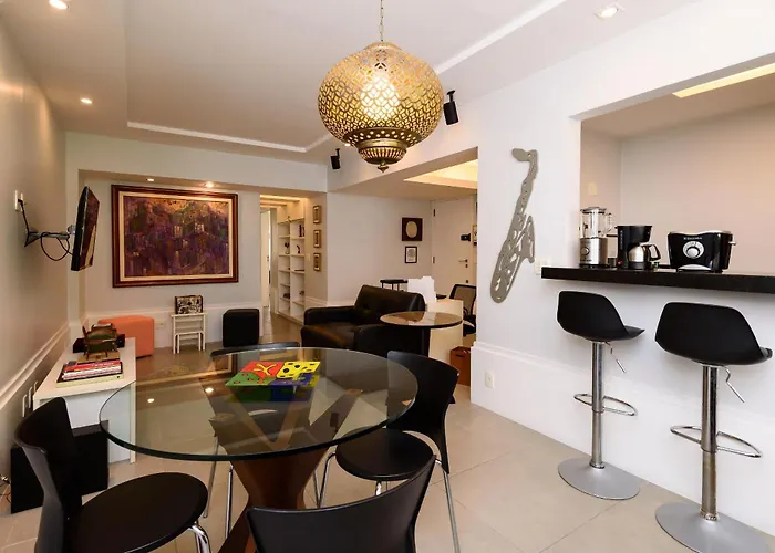 Moderno Apartamento A 260M Da Praia | Jc 64/201